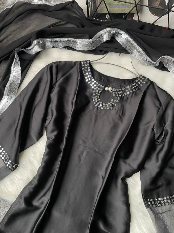 kurtiistic Zarqa Sheen Three pieces set -  BLACK