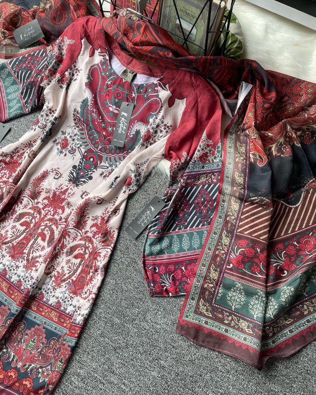 Kurtiistic New Arrivals | EID-AL-ADHA 2026 - Antique Rose Bloom 3piece set.