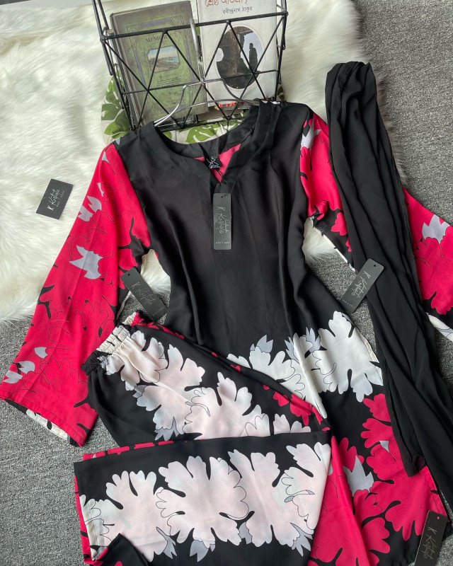 kurtiistic jorjet three pieces